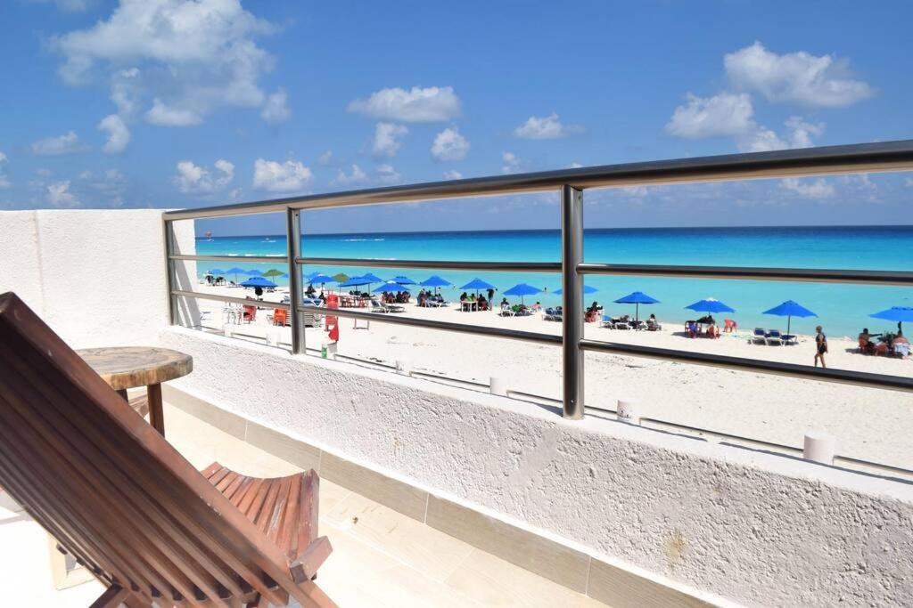 Ocean Front Villa Marlin, Best Location In Hotel Zone #109 Канкун Экстерьер фото
