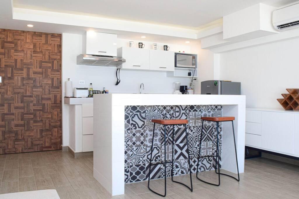 Ocean Front Villa Marlin, Best Location In Hotel Zone #109 Канкун Экстерьер фото