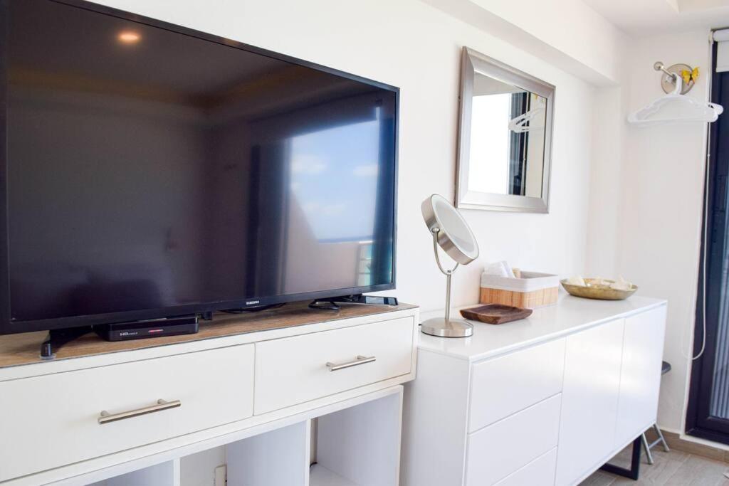 Ocean Front Villa Marlin, Best Location In Hotel Zone #109 Канкун Экстерьер фото